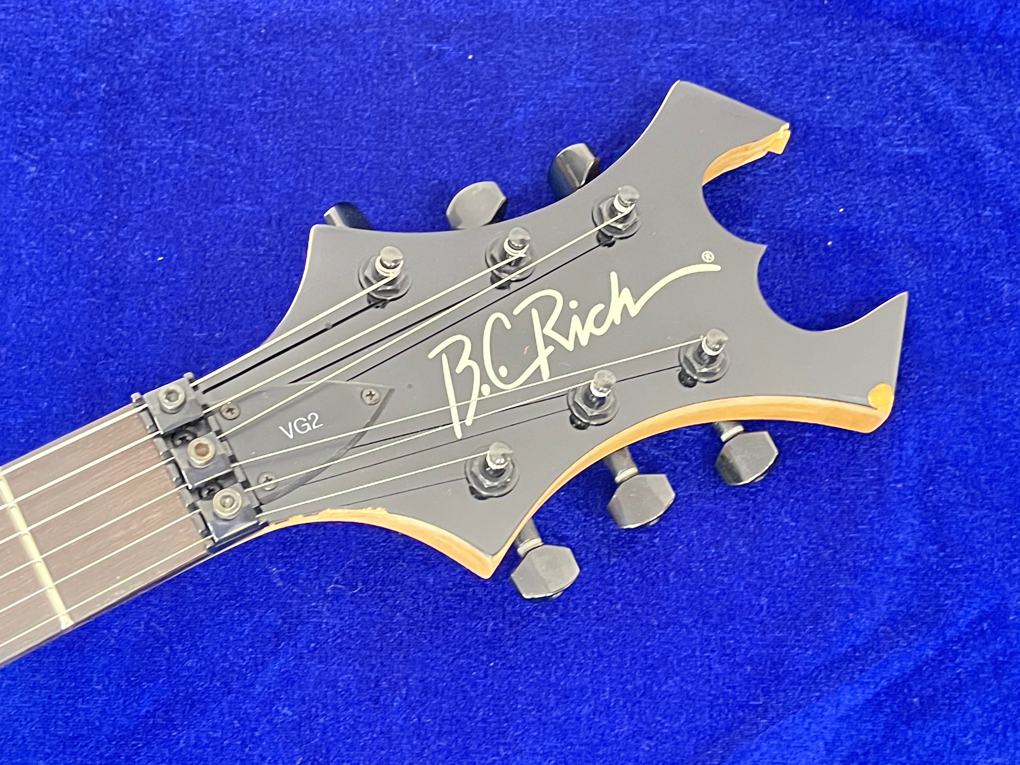 B.C Rich VG2 Virgin FloydRose Active Mahogany Body Maple Neck Black
