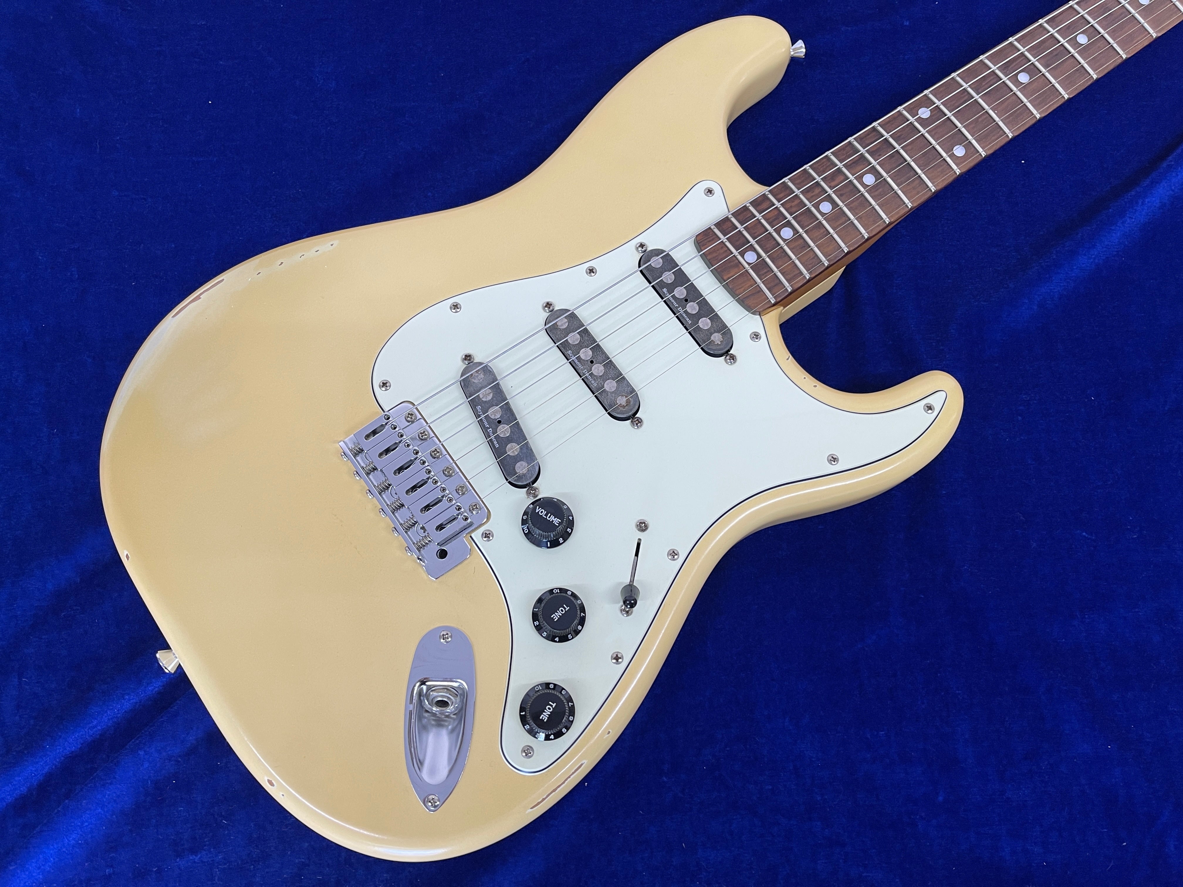 EDWARDS E-SE-125R/RE 2022 Alderbody Mapleneck Rosewoodfingerboard w/Gigcase