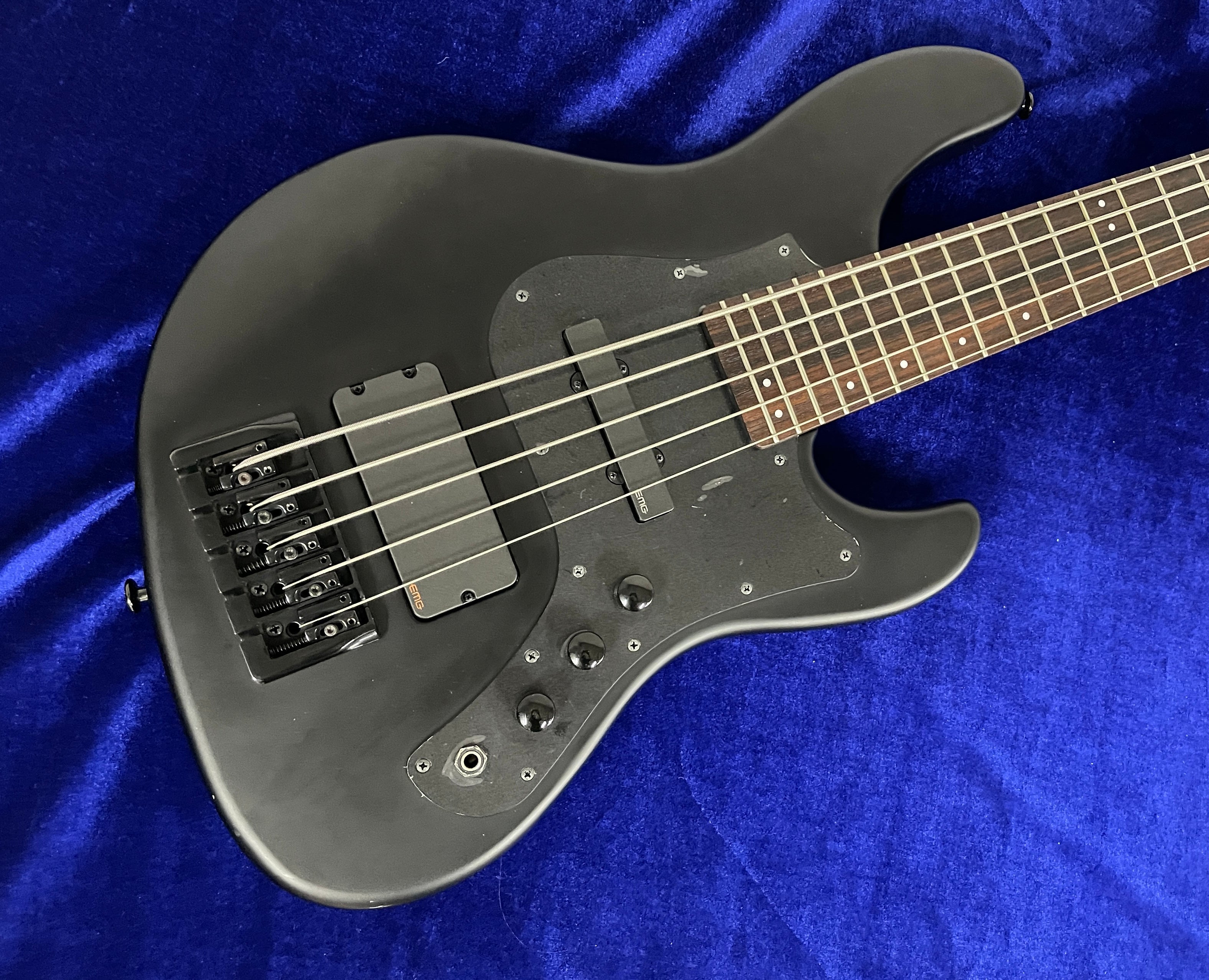 Fujigen(FGN) KJMJ5-ASH-DE-R Ash Body 5-String Matte Black w/Soft Case