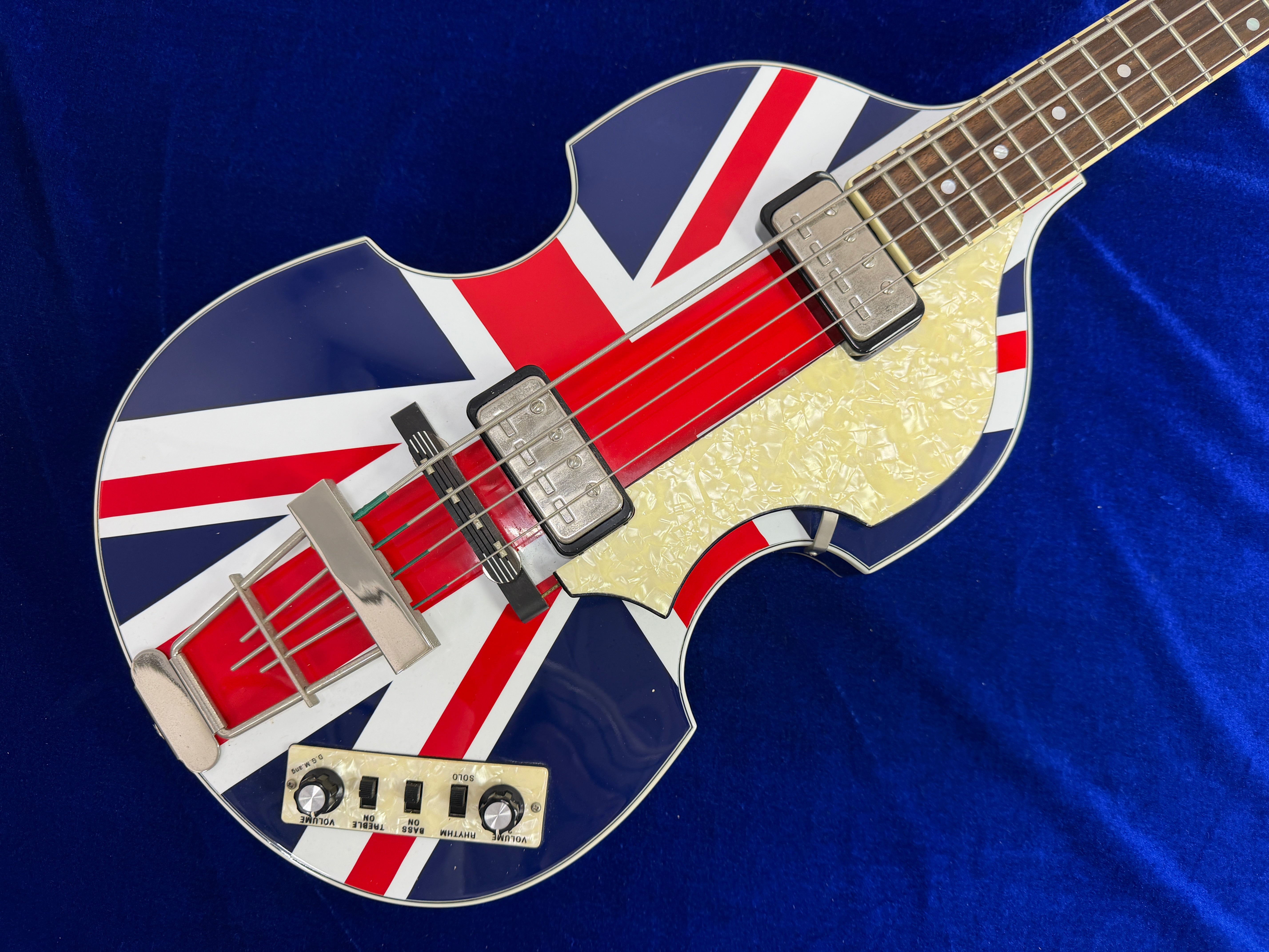 Hofner Limited HCT 500/1 Union Flag Rosewood Fingerboard w/Soft Case