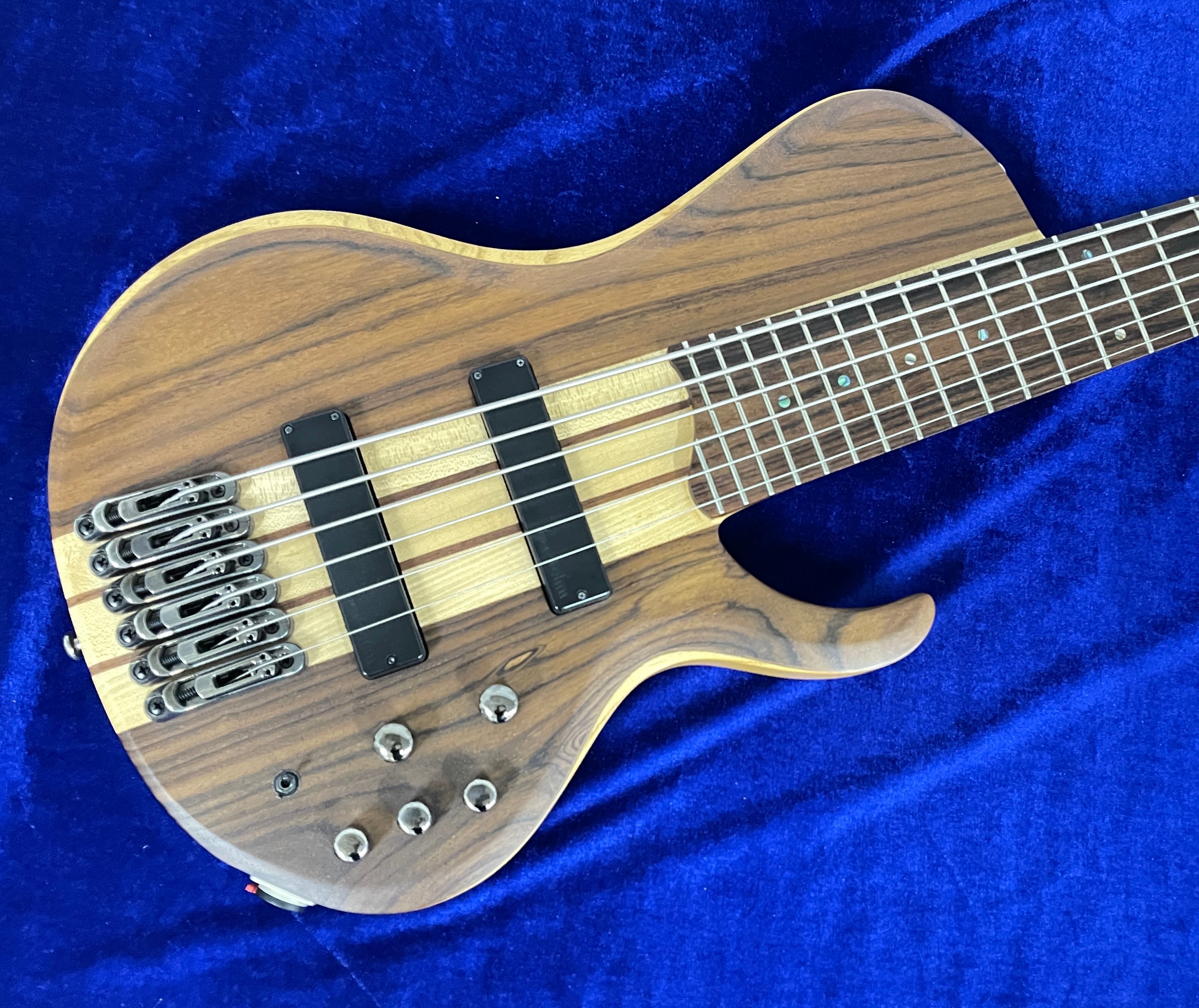 Ibanez BTB686SC Rosewood fingerboard Brown w/Soft case