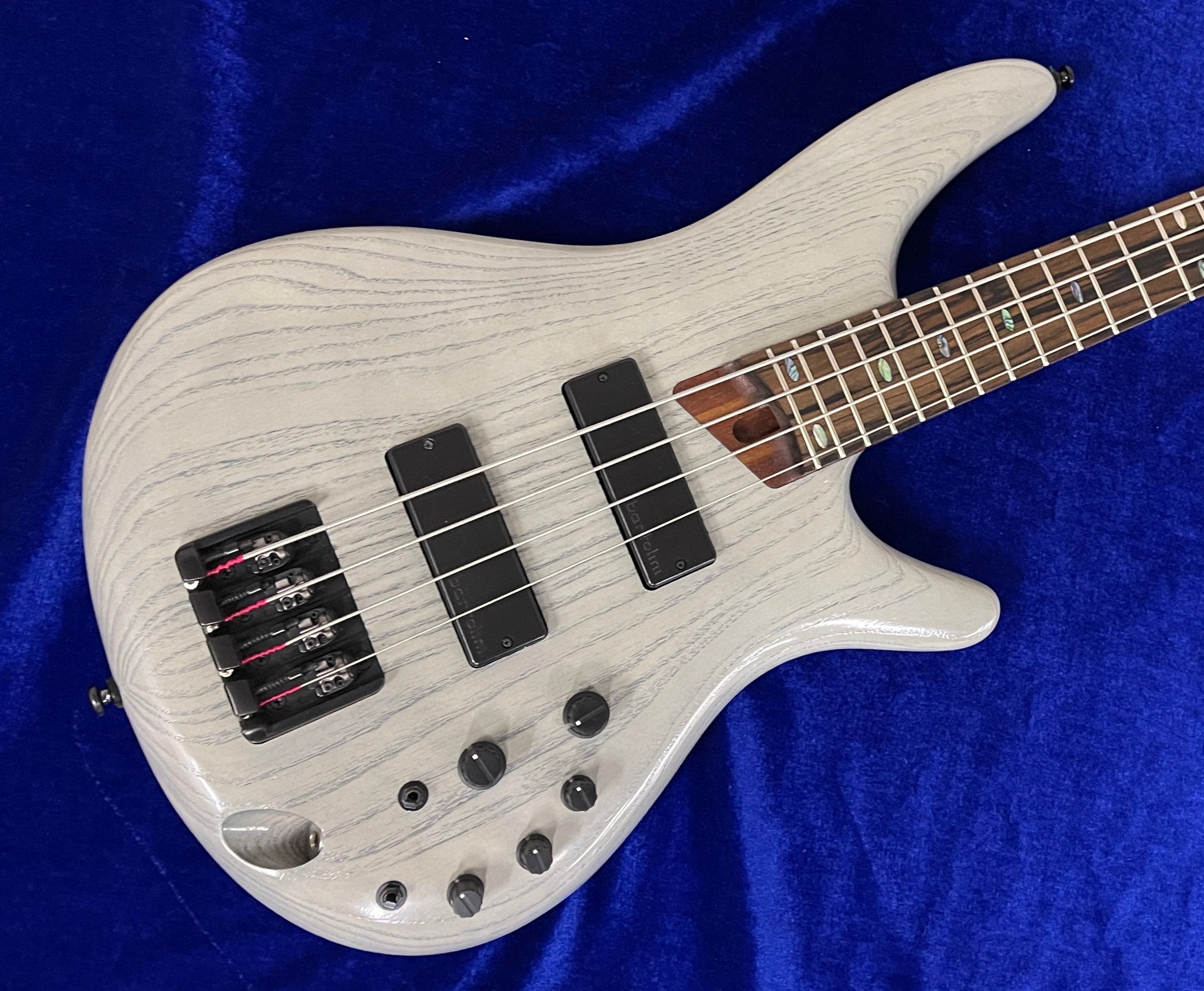 Ibanez SSR640 TWL Ash Body Macassar Ebony Fingerboard w/Soft Case