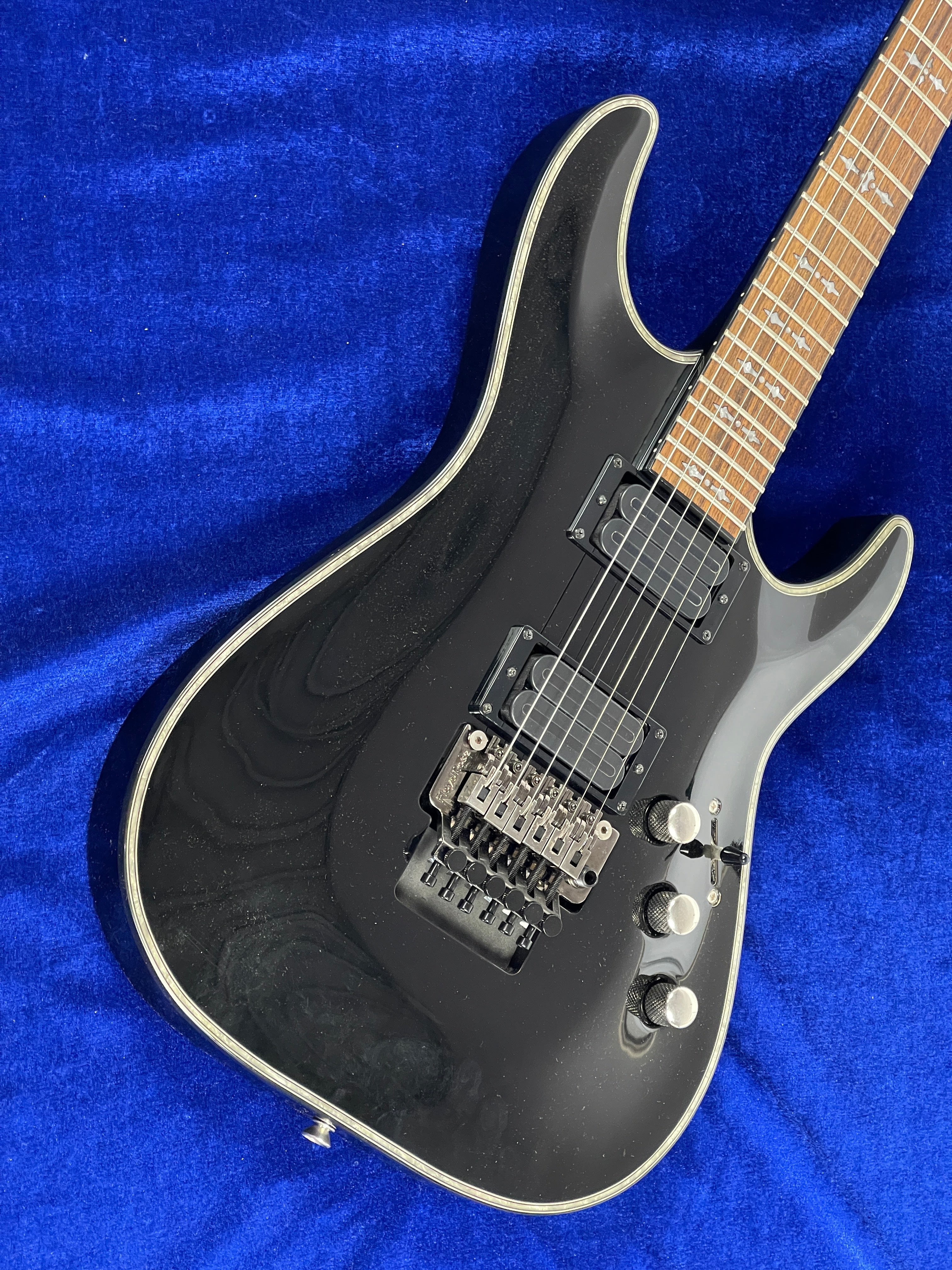 Used SCHECTER AD-C-1-FR 2009 Mahogany body Maple neck Rosewood fingerboard