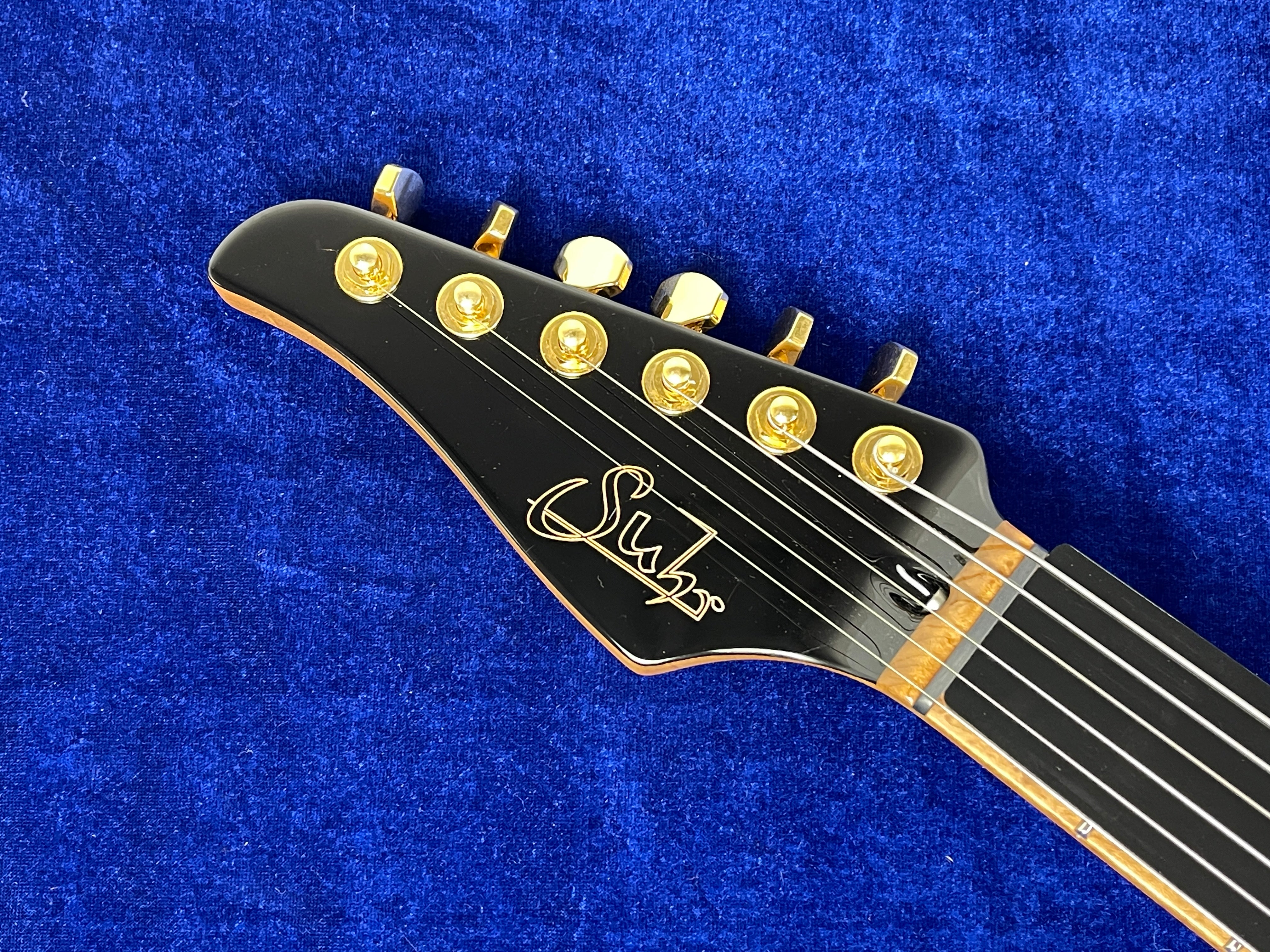 Suhr Mateus Asato Signature Series Classic S Left-handed Black w/Hard case