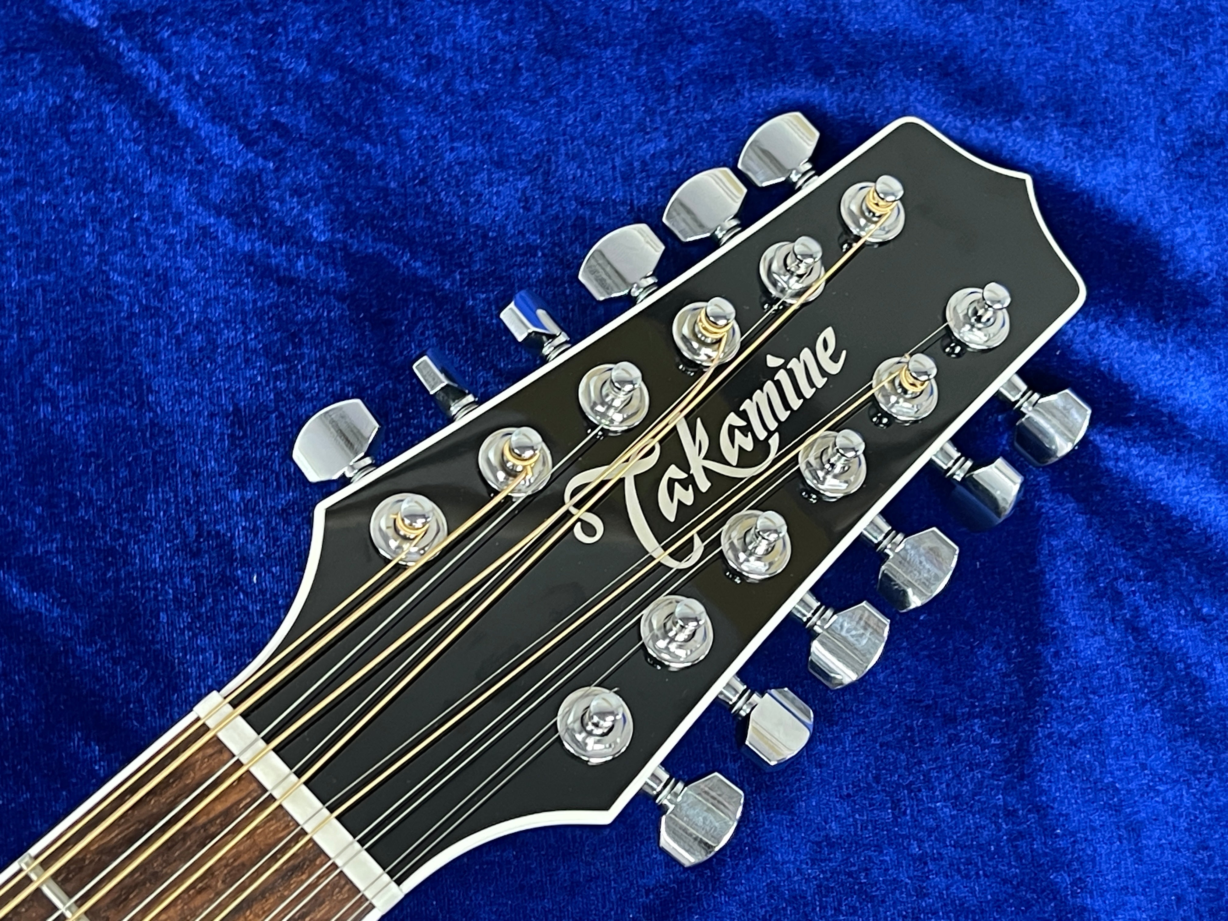 TAKAMINE EF381SC Sprucebody Mahoganyneck Rosewoodfingerboard 12st/Hard case