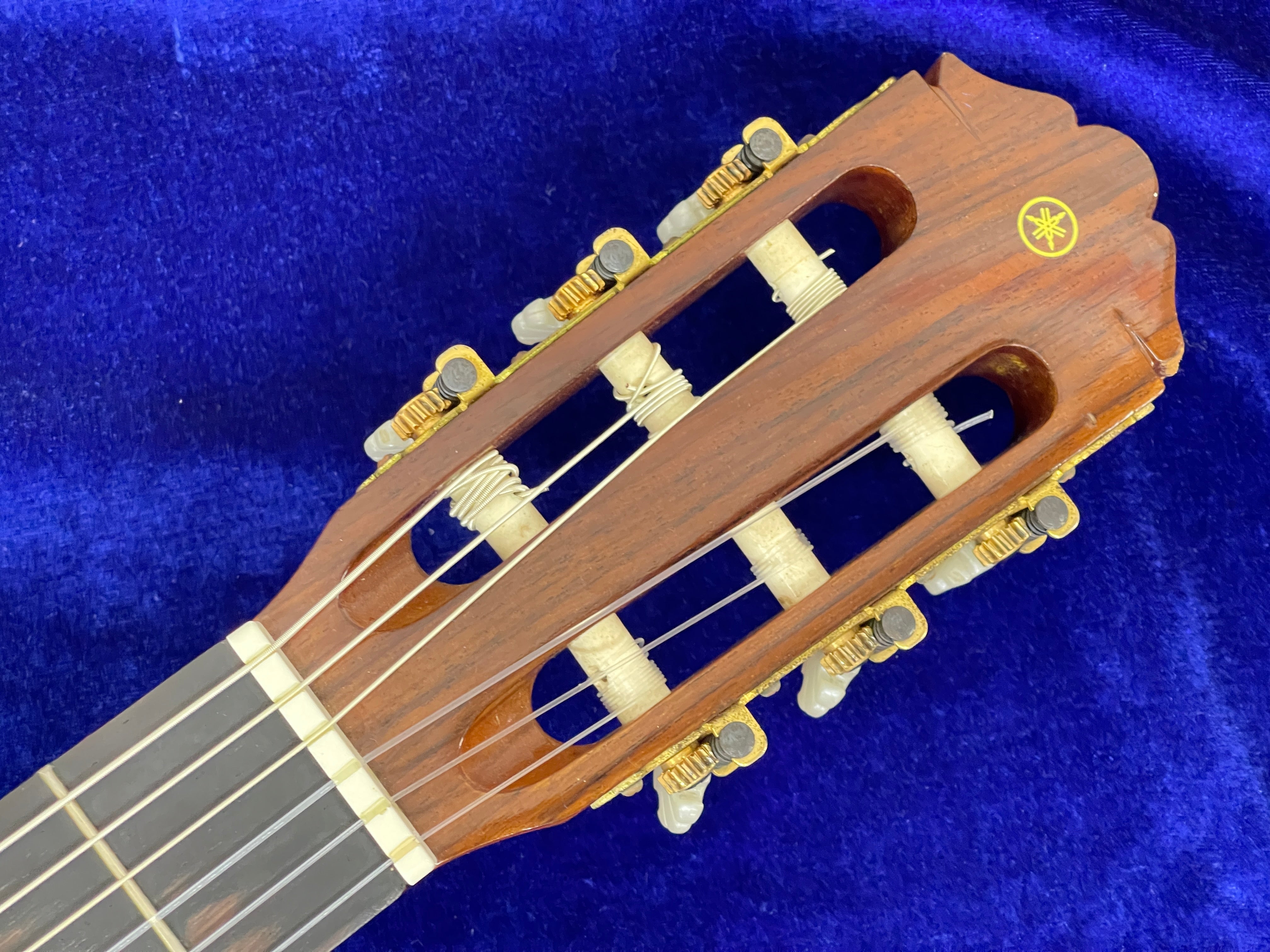 YAMAHA C-40S 1981 Spruce body Nato neck Rosewood fingerboard w/Hard case