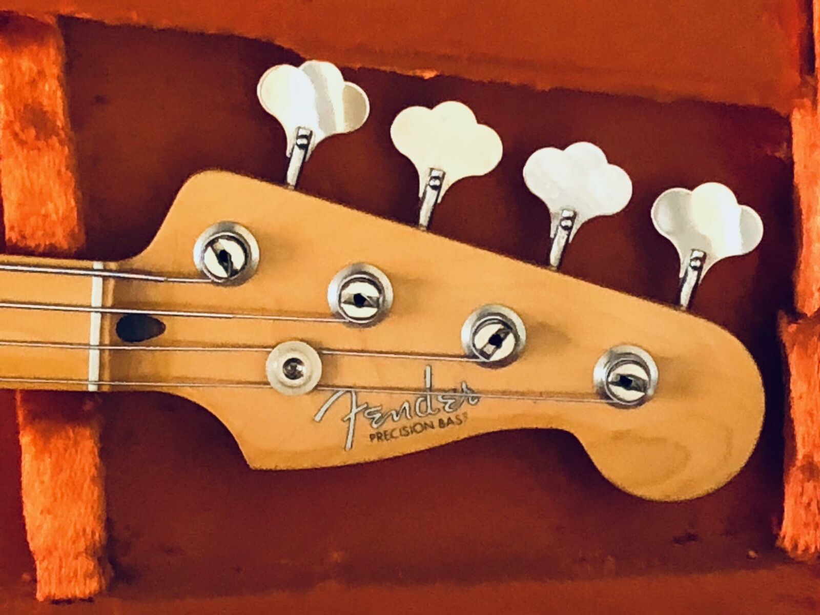 Used American 57 Vintage Precision Bass Sunburst 2009 